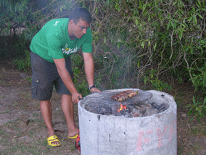 Braaien,  braaien braaien alleenmaar braaien wil ik